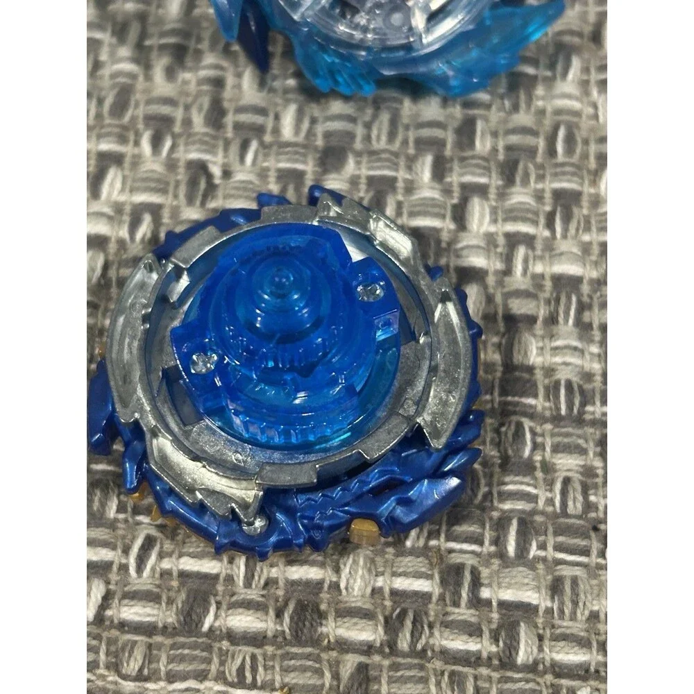 Beyblade Lot And 2 Launchers 2 Rip Cords 4 Blades Stickers Blue Tray Takara Tony